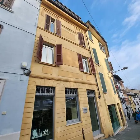 Lägenhet La Finestra Sul Castello Desenzano-by Goccia Di *